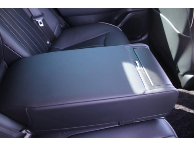 クラウンハイブリッド ＲＳアドバンス　禁煙車　サンルーフ　純正８型ナビ　フルセグＴＶ　黒革シート　シートヒーター　全周囲カメラ　レーダークルーズコントロール　ブラインドスポットモニター　ＥＴＣ２．０　ベンチレーション　クリアランスソナー（65枚目）