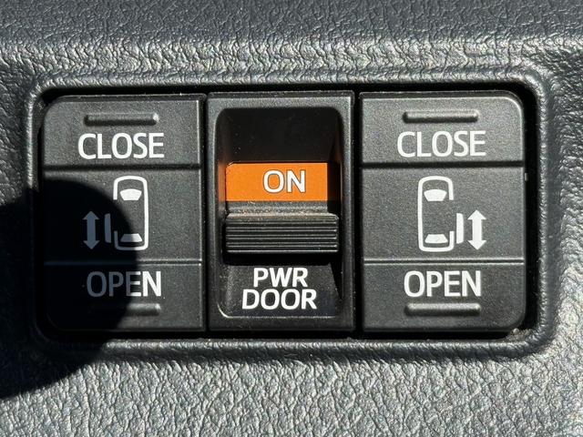 シエンタ ハイブリッドＧ　クエロ　禁煙車　純正ナビ　フルセグ　バックカメラ　両側電動スライドドア　ステアリングヒーター　シートヒーター　衝突軽減ブレーキ　レーンキープ　クルーズコントロール　Ｂｌｕｅｔｏｏｔｈ接続　純正１５インチＡＷ（6枚目）