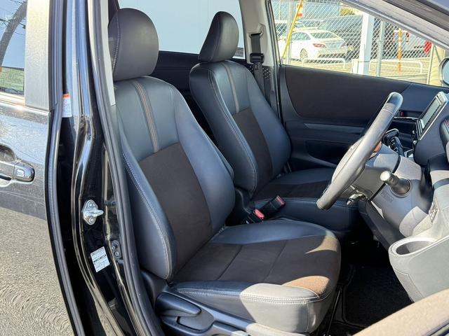 シエンタ ハイブリッドＧ　クエロ　禁煙車　純正ナビ　フルセグ　バックカメラ　両側電動スライドドア　ステアリングヒーター　シートヒーター　衝突軽減ブレーキ　レーンキープ　クルーズコントロール　Ｂｌｕｅｔｏｏｔｈ接続　純正１５インチＡＷ（15枚目）