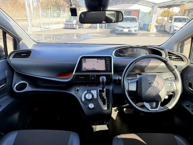 シエンタ ハイブリッドＧ　クエロ　禁煙車　純正ナビ　フルセグ　バックカメラ　両側電動スライドドア　ステアリングヒーター　シートヒーター　衝突軽減ブレーキ　レーンキープ　クルーズコントロール　Ｂｌｕｅｔｏｏｔｈ接続　純正１５インチＡＷ（19枚目）