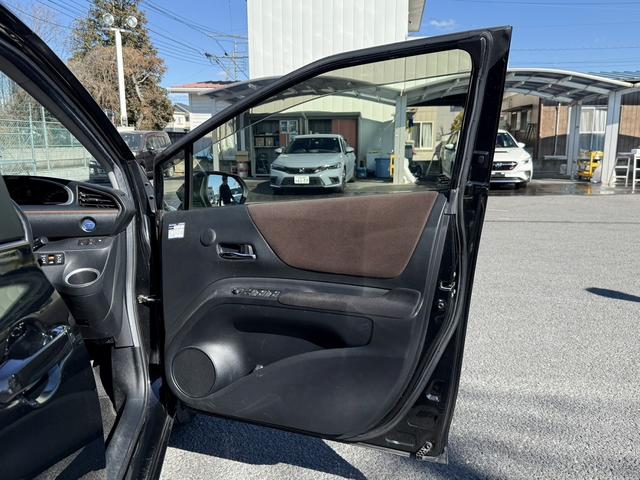 シエンタ ハイブリッドＧ　クエロ　禁煙車　純正ナビ　フルセグ　バックカメラ　両側電動スライドドア　ステアリングヒーター　シートヒーター　衝突軽減ブレーキ　レーンキープ　クルーズコントロール　Ｂｌｕｅｔｏｏｔｈ接続　純正１５インチＡＷ（38枚目）