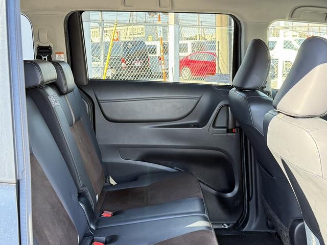 シエンタ ハイブリッドＧ　クエロ　禁煙車　純正ナビ　フルセグ　バックカメラ　両側電動スライドドア　ステアリングヒーター　シートヒーター　衝突軽減ブレーキ　レーンキープ　クルーズコントロール　Ｂｌｕｅｔｏｏｔｈ接続　純正１５インチＡＷ（39枚目）