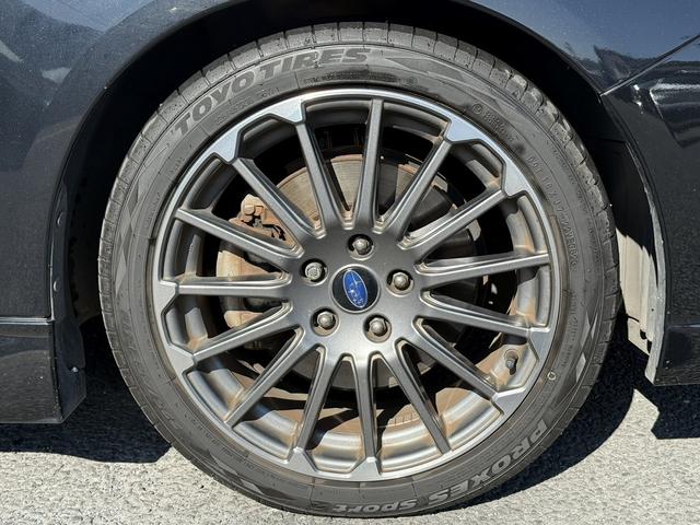 レヴォーグ １．６ＳＴＩスポーツアイサイト　赤黒革シート　純正ナビ　フルセグＴＶ　バックカメラ　アイサイト　パワーシート　シートヒーター　レーダークルーズ紺トロール　アイサイトｖｅｒ３　メモリ機能付きパワーシート　ブラインドスポットモニター（30枚目）