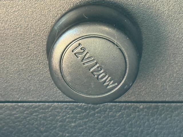 レヴォーグ １．６ＳＴＩスポーツアイサイト　赤黒革シート　純正ナビ　フルセグＴＶ　バックカメラ　アイサイト　パワーシート　シートヒーター　レーダークルーズ紺トロール　アイサイトｖｅｒ３　メモリ機能付きパワーシート　ブラインドスポットモニター（65枚目）