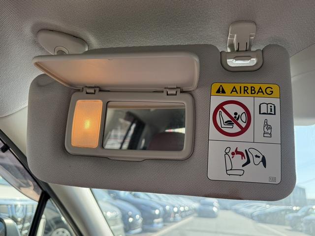 レヴォーグ １．６ＳＴＩスポーツアイサイト　赤黒革シート　純正ナビ　フルセグＴＶ　バックカメラ　アイサイト　パワーシート　シートヒーター　レーダークルーズ紺トロール　アイサイトｖｅｒ３　メモリ機能付きパワーシート　ブラインドスポットモニター（67枚目）