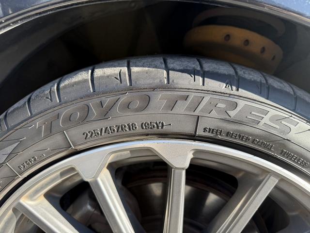 レヴォーグ １．６ＳＴＩスポーツアイサイト　赤黒革シート　純正ナビ　フルセグＴＶ　バックカメラ　アイサイト　パワーシート　シートヒーター　レーダークルーズ紺トロール　アイサイトｖｅｒ３　メモリ機能付きパワーシート　ブラインドスポットモニター（72枚目）