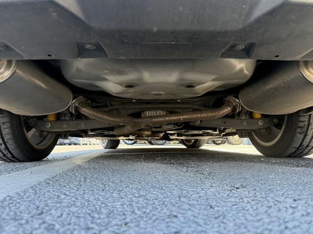 レヴォーグ １．６ＳＴＩスポーツアイサイト　赤黒革シート　純正ナビ　フルセグＴＶ　バックカメラ　アイサイト　パワーシート　シートヒーター　レーダークルーズ紺トロール　アイサイトｖｅｒ３　メモリ機能付きパワーシート　ブラインドスポットモニター（78枚目）