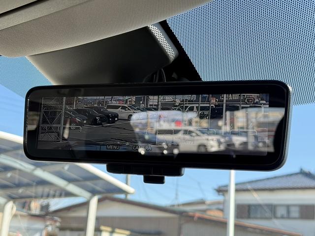 エクストレイル ２０Ｘ　禁煙車　フリップダウンモニター　純正ナビ　アラウンドビューモニター　フルセグ　デジタルインナーミラー　パワーバックドア　コーナーセンサー　衝突軽減ブレーキ　アイドリングストップ　ＥＴＣ（6枚目）