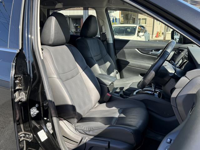 エクストレイル ２０Ｘ　禁煙車　フリップダウンモニター　純正ナビ　アラウンドビューモニター　フルセグ　デジタルインナーミラー　パワーバックドア　コーナーセンサー　衝突軽減ブレーキ　アイドリングストップ　ＥＴＣ（38枚目）