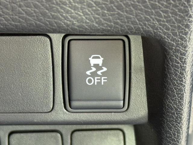 エクストレイル ２０Ｘ　禁煙車　フリップダウンモニター　純正ナビ　アラウンドビューモニター　フルセグ　デジタルインナーミラー　パワーバックドア　コーナーセンサー　衝突軽減ブレーキ　アイドリングストップ　ＥＴＣ（55枚目）