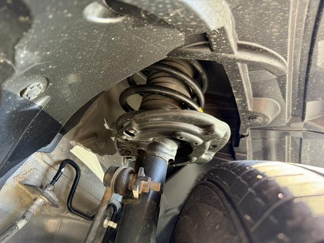 エクストレイル ２０Ｘ　禁煙車　フリップダウンモニター　純正ナビ　アラウンドビューモニター　フルセグ　デジタルインナーミラー　パワーバックドア　コーナーセンサー　衝突軽減ブレーキ　アイドリングストップ　ＥＴＣ（68枚目）