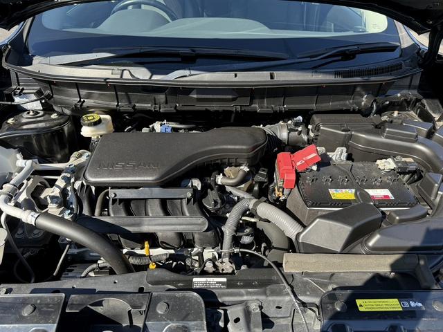 エクストレイル ２０Ｘ　禁煙車　フリップダウンモニター　純正ナビ　アラウンドビューモニター　フルセグ　デジタルインナーミラー　パワーバックドア　コーナーセンサー　衝突軽減ブレーキ　アイドリングストップ　ＥＴＣ（72枚目）