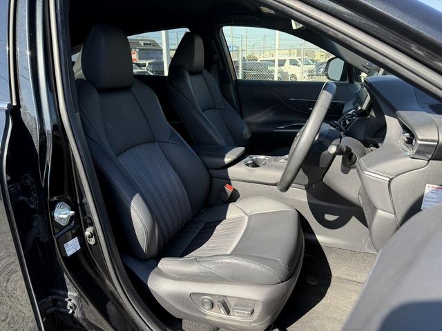 ハリアーハイブリッド Ｚ　禁煙車　ＪＢＬサウンド　純正１２．３インチナビ　アラウンドビューモニター　フルセグ　衝突軽減ブレーキ　電動リアゲート　リアトラフィックアラート　ビルドインＥＴＣ２．０　ブラインドスポットモニター（15枚目）