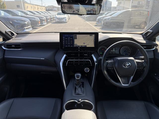 ハリアーハイブリッド Ｚ　禁煙車　ＪＢＬサウンド　純正１２．３インチナビ　アラウンドビューモニター　フルセグ　衝突軽減ブレーキ　電動リアゲート　リアトラフィックアラート　ビルドインＥＴＣ２．０　ブラインドスポットモニター（17枚目）