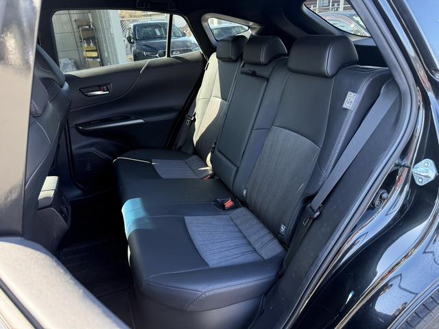 ハリアーハイブリッド Ｚ　禁煙車　ＪＢＬサウンド　純正１２．３インチナビ　アラウンドビューモニター　フルセグ　衝突軽減ブレーキ　電動リアゲート　リアトラフィックアラート　ビルドインＥＴＣ２．０　ブラインドスポットモニター（43枚目）