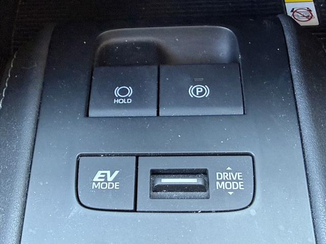 ハリアーハイブリッド Ｚ　禁煙車　ＪＢＬサウンド　純正１２．３インチナビ　アラウンドビューモニター　フルセグ　衝突軽減ブレーキ　電動リアゲート　リアトラフィックアラート　ビルドインＥＴＣ２．０　ブラインドスポットモニター（56枚目）