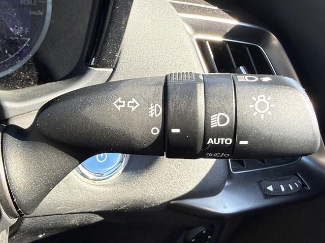 クラウンハイブリッド Ｇ　温熱機能付黒革シート　純正１２．３型ナビ　フルセグＴＶ　全周囲カメラ　メモリ機能付きパワーシート　デジタルインナーミラー　レーダークルーズコントロール　シートベンチレーション　クリアランスソナー（47枚目）