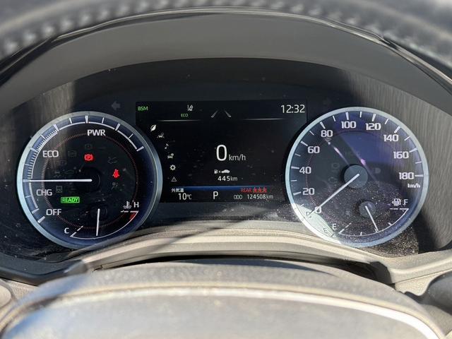 クラウンハイブリッド Ｇ　温熱機能付黒革シート　純正１２．３型ナビ　フルセグＴＶ　全周囲カメラ　メモリ機能付きパワーシート　デジタルインナーミラー　レーダークルーズコントロール　シートベンチレーション　クリアランスソナー（49枚目）