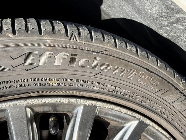 クラウンハイブリッド Ｇ　温熱機能付黒革シート　純正１２．３型ナビ　フルセグＴＶ　全周囲カメラ　メモリ機能付きパワーシート　デジタルインナーミラー　レーダークルーズコントロール　シートベンチレーション　クリアランスソナー（69枚目）