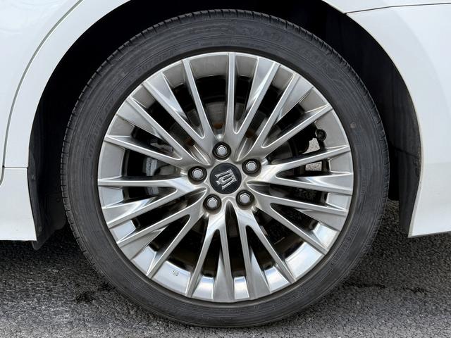 クラウンハイブリッド Ｓ　エレガンススタイル　禁煙車　純正ナビ　フルセグ　バックカメラ　ハーフレザーシート　シートヒーター　パワーシート　衝突被害軽減ブレーキ　アダプティブクルーズコントロール　クリアランスソナー　ＥＴＣ２．０　レーンアシスト（25枚目）