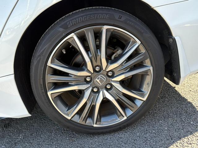 ���Ǝҗl�ւ̔̔��͂��f�肳���Ă��������܂��B�@�Ԍ������ԗ��̏ꍇ�́A�Ԍ����擾�������x�������z�ŕ\�����Ă���܂��B