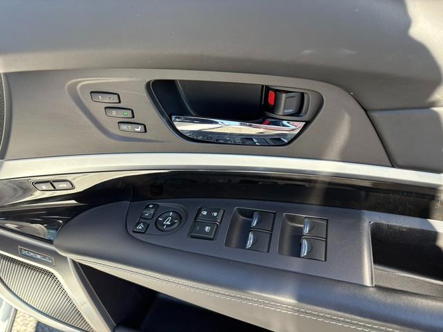 ���Ǝҗl�ւ̔̔��͂��f�肳���Ă��������܂��B�@�Ԍ������ԗ��̏ꍇ�́A�Ԍ����擾�������x�������z�ŕ\�����Ă���܂��B