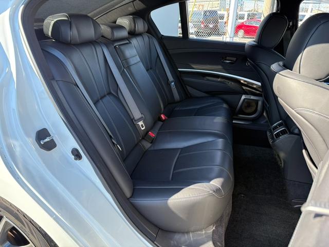 ���Ǝҗl�ւ̔̔��͂��f�肳���Ă��������܂��B�@�Ԍ������ԗ��̏ꍇ�́A�Ԍ����擾�������x�������z�ŕ\�����Ă���܂��B