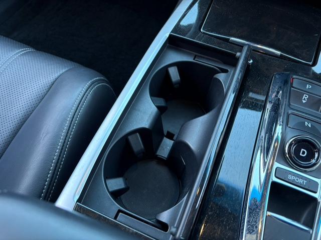 ���Ǝҗl�ւ̔̔��͂��f�肳���Ă��������܂��B�@�Ԍ������ԗ��̏ꍇ�́A�Ԍ����擾�������x�������z�ŕ\�����Ă���܂��B