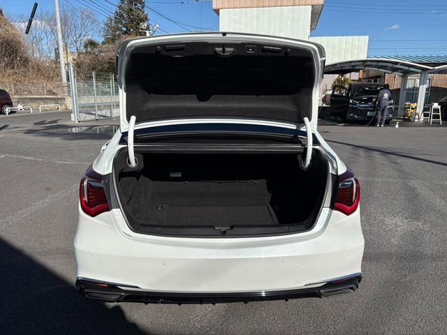 ���Ǝҗl�ւ̔̔��͂��f�肳���Ă��������܂��B�@�Ԍ������ԗ��̏ꍇ�́A�Ԍ����擾�������x�������z�ŕ\�����Ă���܂��B