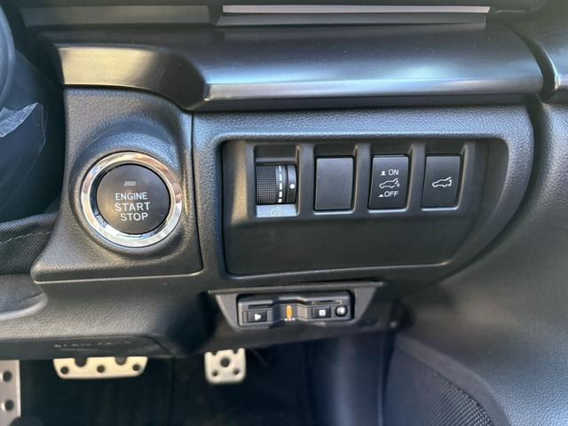 レヴォーグ ＳＴＩスポーツ　ＥＸ　禁煙車　ハーマンカードンサウンド　純正１１．４型ナビ　赤革シート　アイサイトＸ　アラウンドビューカメラ　フルセグＴＶ　電動リアゲート　メモリ付きパワーシート　シートヒーター　Ｂｌｕｅｔｏｏｔｈ接続（7枚目）