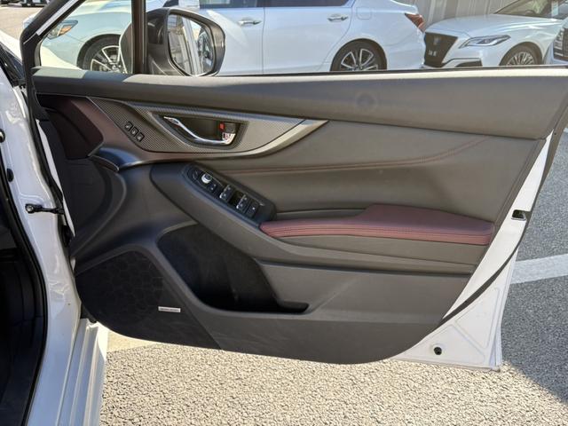 レヴォーグ ＳＴＩスポーツ　ＥＸ　禁煙車　ハーマンカードンサウンド　純正１１．４型ナビ　赤革シート　アイサイトＸ　アラウンドビューカメラ　フルセグＴＶ　電動リアゲート　メモリ付きパワーシート　シートヒーター　Ｂｌｕｅｔｏｏｔｈ接続（34枚目）