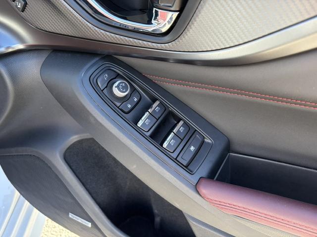 レヴォーグ ＳＴＩスポーツ　ＥＸ　禁煙車　ハーマンカードンサウンド　純正１１．４型ナビ　赤革シート　アイサイトＸ　アラウンドビューカメラ　フルセグＴＶ　電動リアゲート　メモリ付きパワーシート　シートヒーター　Ｂｌｕｅｔｏｏｔｈ接続（35枚目）