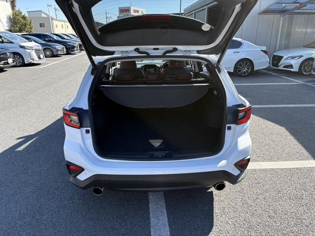 レヴォーグ ＳＴＩスポーツ　ＥＸ　禁煙車　ハーマンカードンサウンド　純正１１．４型ナビ　赤革シート　アイサイトＸ　アラウンドビューカメラ　フルセグＴＶ　電動リアゲート　メモリ付きパワーシート　シートヒーター　Ｂｌｕｅｔｏｏｔｈ接続（68枚目）