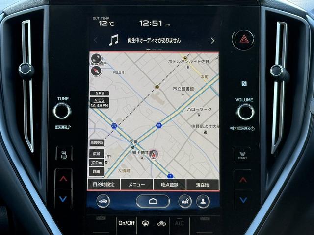 レヴォーグ ＳＴＩスポーツ　ＥＸ　禁煙車　純正１１．６インチナビ　フルセグ　フロント・サイド・バックカメラ　赤黒ツートンレザー　アイサイトＸ　メモリ付パワーシート　電動リアゲート　シートヒーター　アダプティブクルーズコントロール（3枚目）