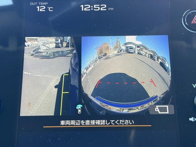 レヴォーグ ＳＴＩスポーツ　ＥＸ　禁煙車　純正１１．６インチナビ　フルセグ　フロント・サイド・バックカメラ　赤黒ツートンレザー　アイサイトＸ　メモリ付パワーシート　電動リアゲート　シートヒーター　アダプティブクルーズコントロール（6枚目）