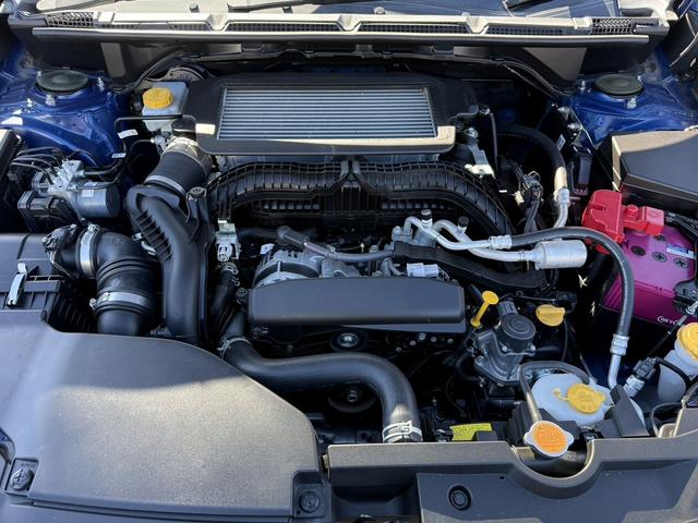 レヴォーグ ＳＴＩスポーツ　ＥＸ　禁煙車　純正１１．６インチナビ　フルセグ　フロント・サイド・バックカメラ　赤黒ツートンレザー　アイサイトＸ　メモリ付パワーシート　電動リアゲート　シートヒーター　アダプティブクルーズコントロール（20枚目）