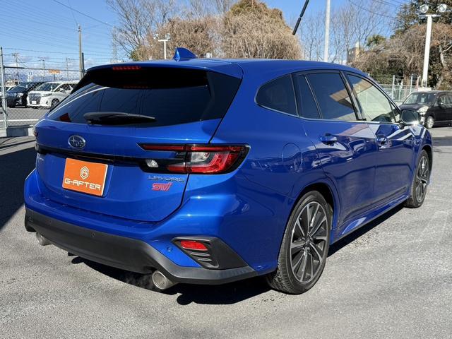 レヴォーグ ＳＴＩスポーツ　ＥＸ　禁煙車　純正１１．６インチナビ　フルセグ　フロント・サイド・バックカメラ　赤黒ツートンレザー　アイサイトＸ　メモリ付パワーシート　電動リアゲート　シートヒーター　アダプティブクルーズコントロール（22枚目）