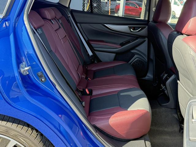 レヴォーグ ＳＴＩスポーツ　ＥＸ　禁煙車　純正１１．６インチナビ　フルセグ　フロント・サイド・バックカメラ　赤黒ツートンレザー　アイサイトＸ　メモリ付パワーシート　電動リアゲート　シートヒーター　アダプティブクルーズコントロール（42枚目）