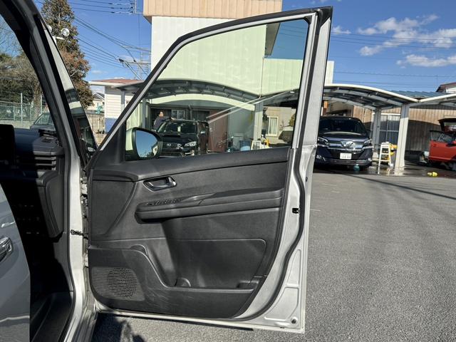 セレナ ＸＶ　Ｒ５登録　禁煙車　純正ナビ　バックカメラ　両側パワースライドドア　プロパイロットシステム　衝突軽減ブレーキ　パドルシフト　アイドリングストップ　オートマチックハイビーム　Ｂｌｕｅｔｏｏｔｈ　ＥＴＣ（30枚目）