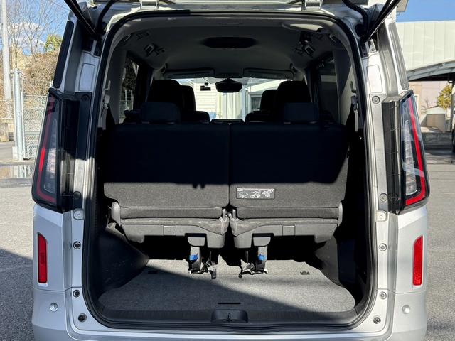 セレナ ＸＶ　Ｒ５登録　禁煙車　純正ナビ　バックカメラ　両側パワースライドドア　プロパイロットシステム　衝突軽減ブレーキ　パドルシフト　アイドリングストップ　オートマチックハイビーム　Ｂｌｕｅｔｏｏｔｈ　ＥＴＣ（34枚目）