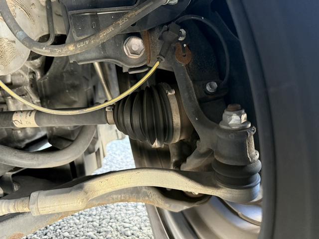 セレナ ＸＶ　Ｒ５登録　禁煙車　純正ナビ　バックカメラ　両側パワースライドドア　プロパイロットシステム　衝突軽減ブレーキ　パドルシフト　アイドリングストップ　オートマチックハイビーム　Ｂｌｕｅｔｏｏｔｈ　ＥＴＣ（69枚目）