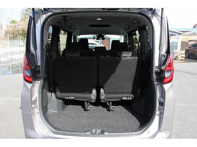 ノア Ｘ　禁煙車　純正８インチディスプレイオーディオ　バックカメラ　電動スライドドア　トヨタセーフティセンス　レーダークルーズコントロール　ＬＥＤヘッドライト　オートライト　Ｂｌｕｅｔｏｏｔｈ接続　ＵＳＢ接続（33枚目）