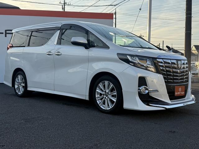 アルファード ２．５Ｓ　Ａパッケージ　禁煙車　サンルーフ　純正１０インチ後席モニター　モデリスタエアロ　純正１０インチナビ　両側電動スライドドア　フルセグ　バックカメラ　クルーズコントロール　Ｂｌｕｅｔｏｏｔｈ接続　ビルトインＥＴＣ（11枚目）