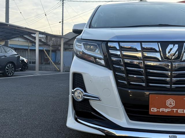 アルファード ２．５Ｓ　Ａパッケージ　禁煙車　サンルーフ　純正１０インチ後席モニター　モデリスタエアロ　純正１０インチナビ　両側電動スライドドア　フルセグ　バックカメラ　クルーズコントロール　Ｂｌｕｅｔｏｏｔｈ接続　ビルトインＥＴＣ（20枚目）