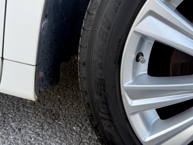 アルファード ２．５Ｓ　Ａパッケージ　禁煙車　サンルーフ　純正１０インチ後席モニター　モデリスタエアロ　純正１０インチナビ　両側電動スライドドア　フルセグ　バックカメラ　クルーズコントロール　Ｂｌｕｅｔｏｏｔｈ接続　ビルトインＥＴＣ（30枚目）