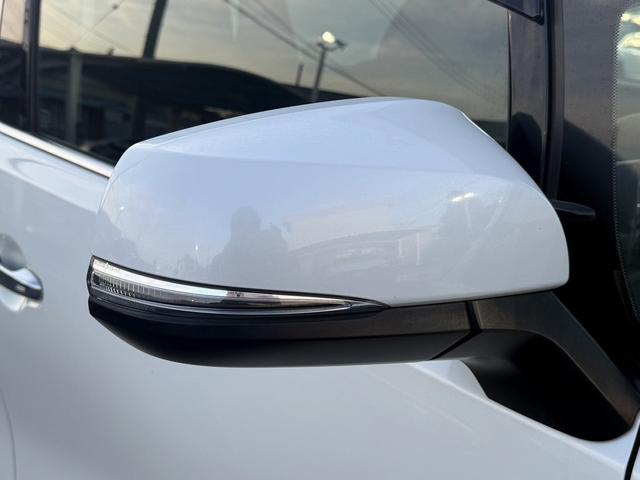アルファード ２．５Ｓ　Ａパッケージ　禁煙車　サンルーフ　純正１０インチ後席モニター　モデリスタエアロ　純正１０インチナビ　両側電動スライドドア　フルセグ　バックカメラ　クルーズコントロール　Ｂｌｕｅｔｏｏｔｈ接続　ビルトインＥＴＣ（32枚目）
