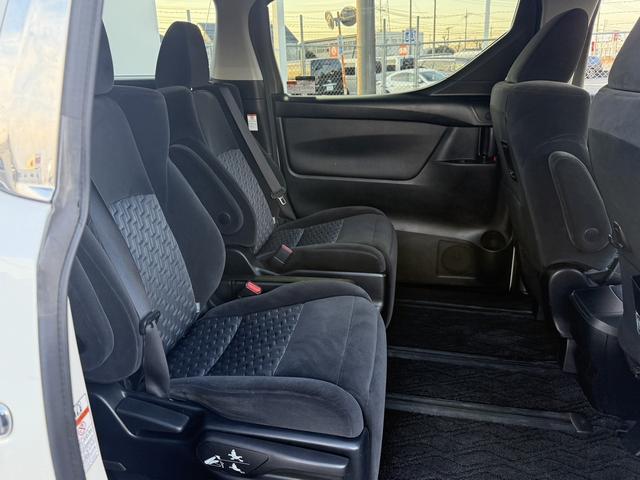 アルファード ２．５Ｓ　Ａパッケージ　禁煙車　サンルーフ　純正１０インチ後席モニター　モデリスタエアロ　純正１０インチナビ　両側電動スライドドア　フルセグ　バックカメラ　クルーズコントロール　Ｂｌｕｅｔｏｏｔｈ接続　ビルトインＥＴＣ（46枚目）