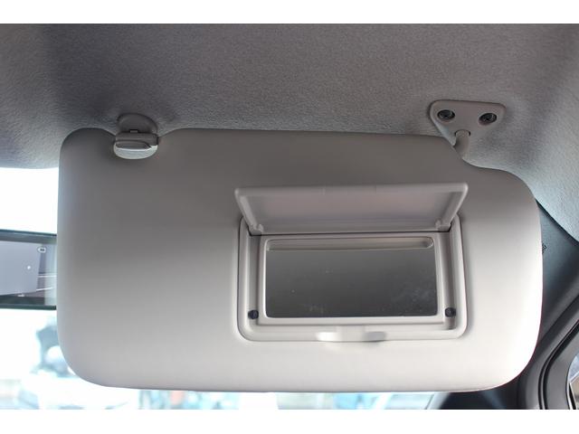 リーフ ニスモ　純正ナビ　フルセグ　３６０度カメラ　衝突軽減ブレーキ　プロパイロット　ＬＥＤヘッドライト　シートヒーター　ブラインドスポットモニター　社外アルミホイール　スマートキー　ＥＴＣ（65枚目）