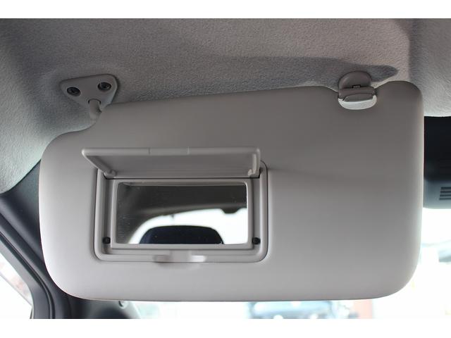 リーフ ニスモ　純正ナビ　フルセグ　３６０度カメラ　衝突軽減ブレーキ　プロパイロット　ＬＥＤヘッドライト　シートヒーター　ブラインドスポットモニター　社外アルミホイール　スマートキー　ＥＴＣ（66枚目）