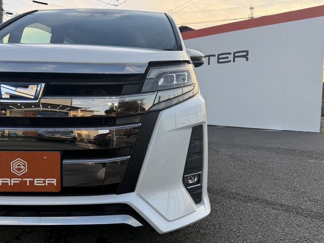 ノア ハイブリッドＳｉ　ダブルバイビー　禁煙車　純正９インチナビ　衝突軽減ブレーキ　両側電動スライドドア　フルセグ　バックカメラ　クルーズコントロール　ハーフレザー　シートヒーター　レーンキープ　ビューモニター．０　オートハイビーム（16枚目）
